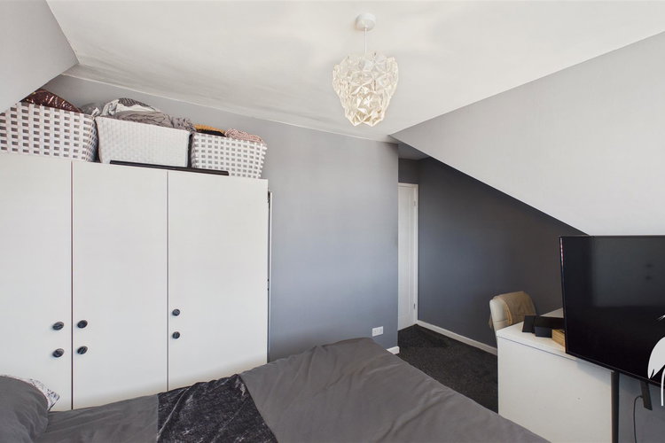 Bedroom One - Picture 16 of 29