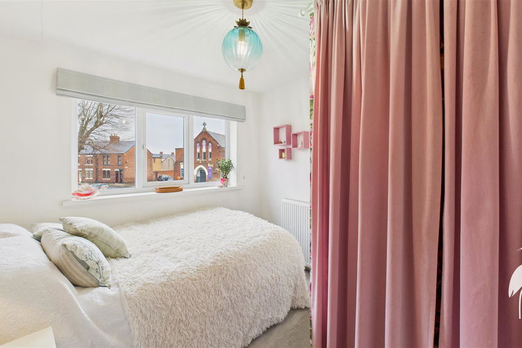 Bedroom 2 - Picture 13 of 26