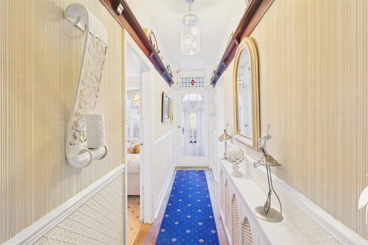 Reception Hall - Picture 13 of 23