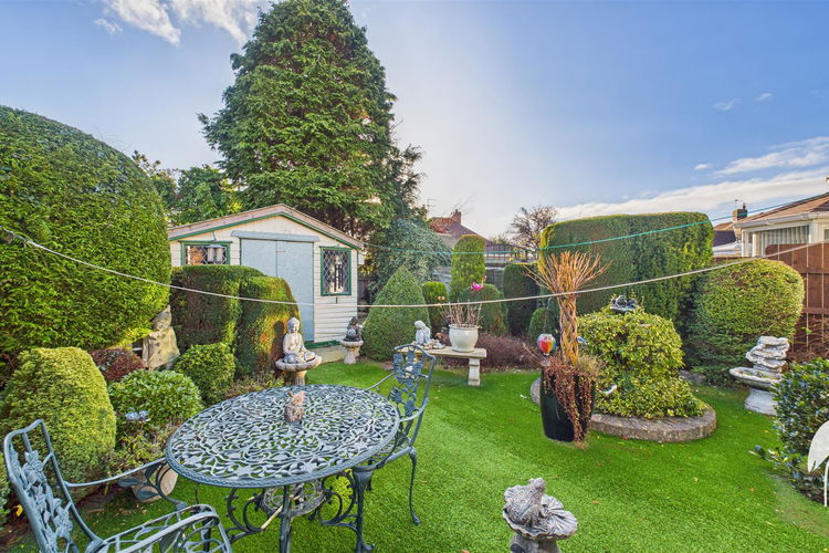 Outside - Picture 21 of 23