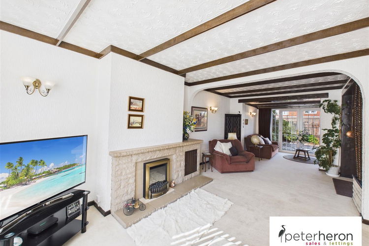 Living Room - Picture 3 of 31