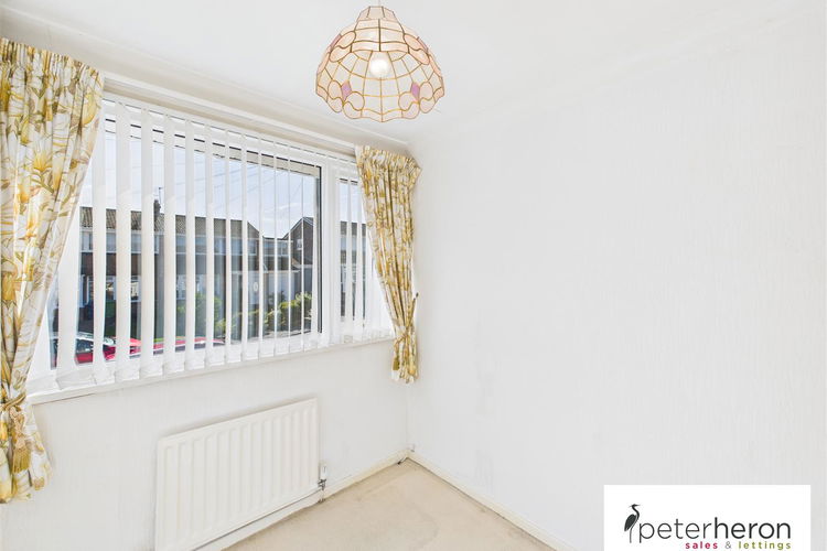 Bedroom 3 - Picture 25 of 31