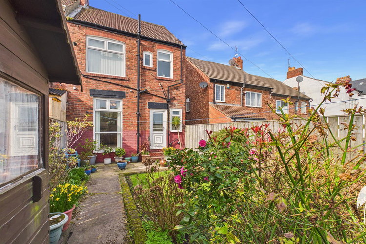 Outside - Picture 21 of 21