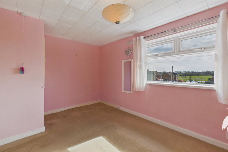 Bedroom 1 - Picture 12 of 22