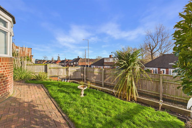 Outside - Picture 26 of 28