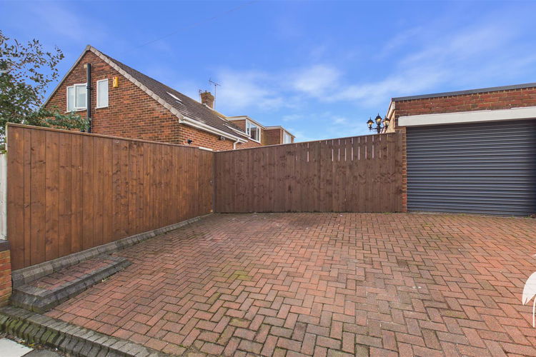 Outside - Picture 28 of 28