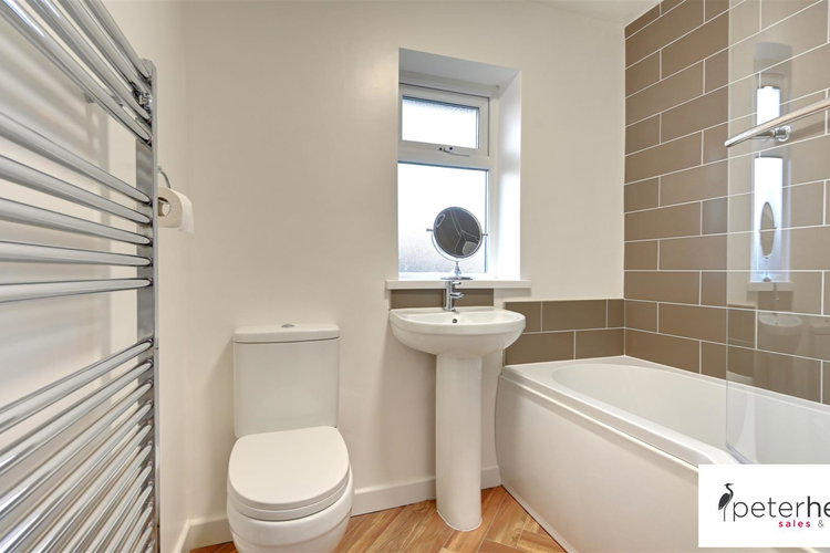 Bathroom - Picture 14 of 18