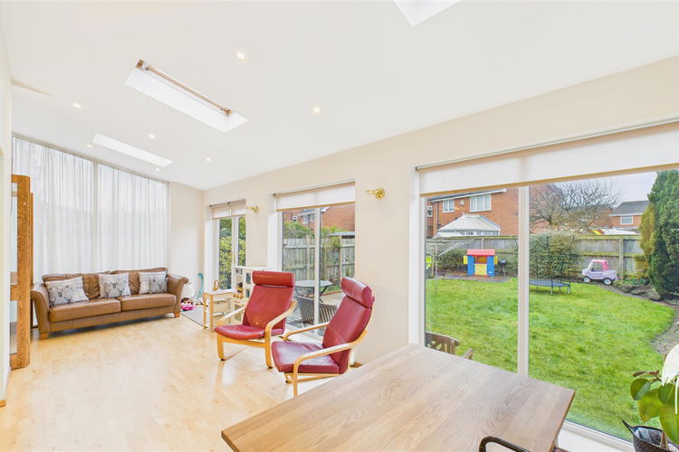 Garden Room - Picture 13 of 33