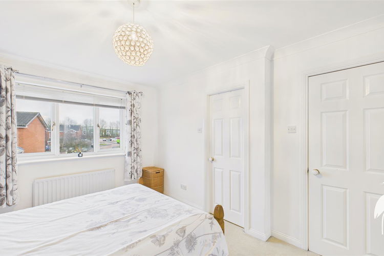 Bedroom 1 - Picture 20 of 33