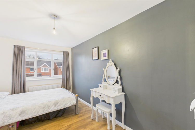 Bedroom 3 - Picture 25 of 33