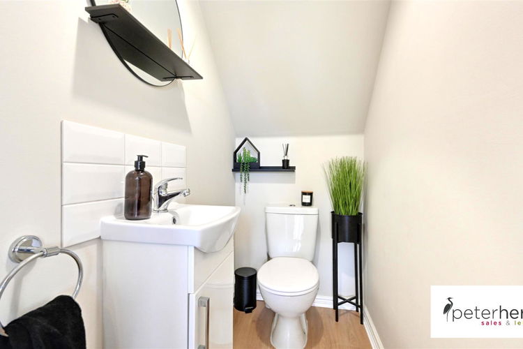 Cloakroom/WC - Picture 9 of 19