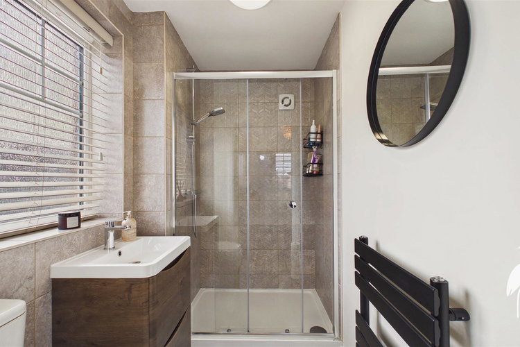 En-Suite Shower Room - Picture 19 of 30