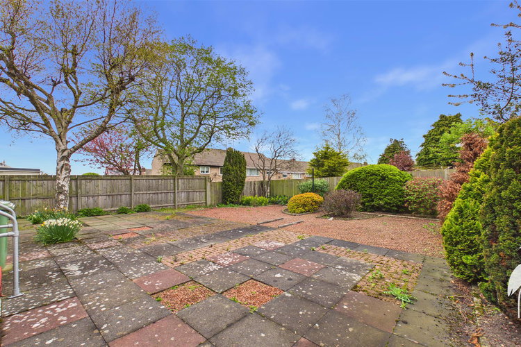 Outside - Picture 18 of 22