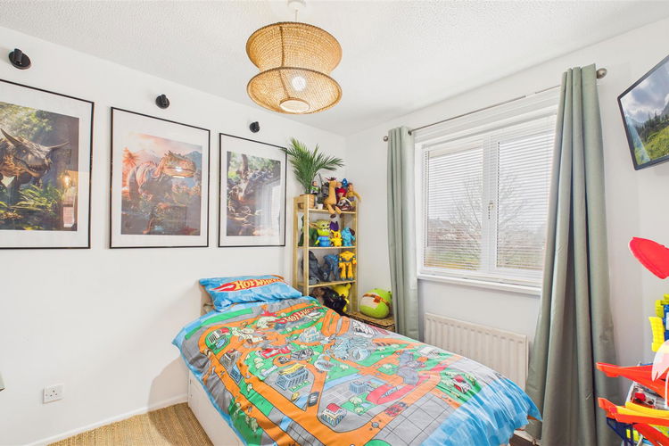 Bedroom 2 - Picture 14 of 26