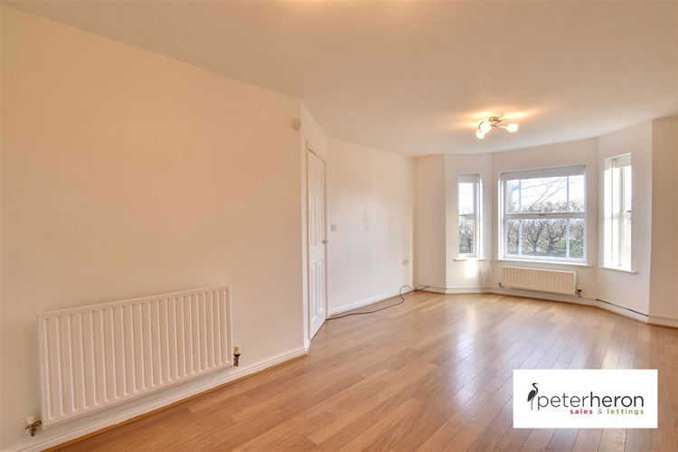 Living/Dining Room - Picture 3 of 11