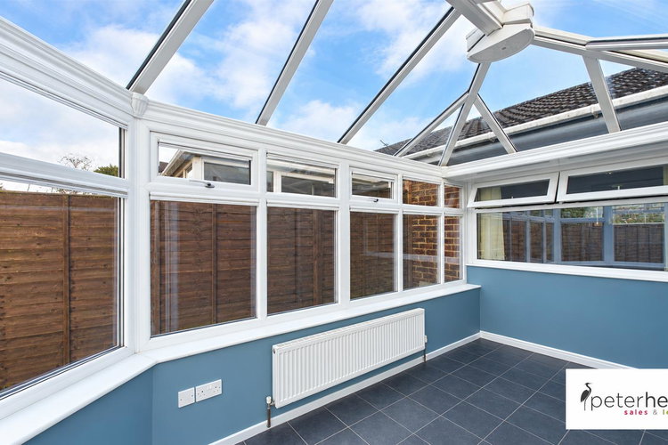 Conservatory - Picture 9 of 20
