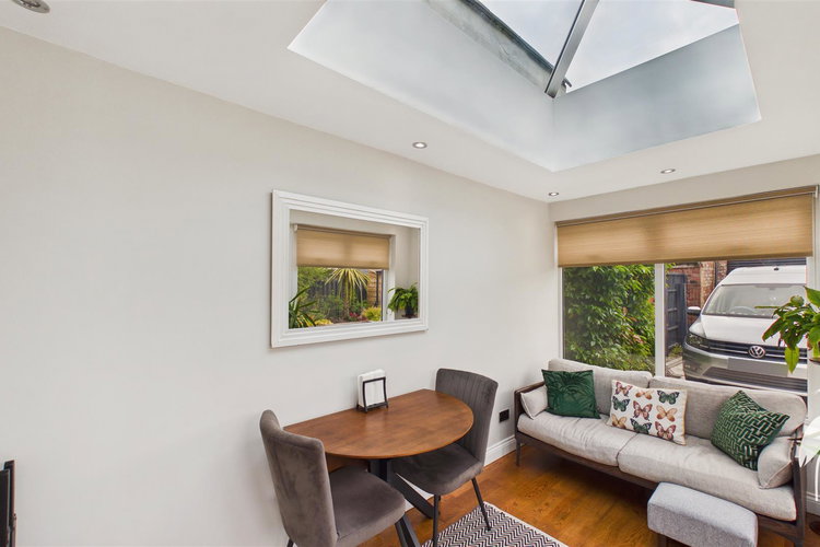 Conservatory - Picture 12 of 31