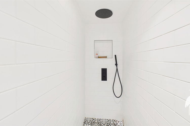 Bathroom - Picture 13 of 19