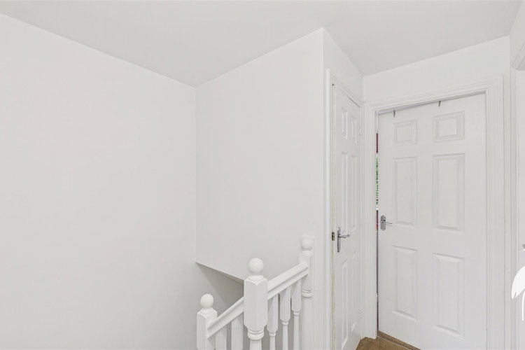 First Floor Landing - Picture 18 of 23