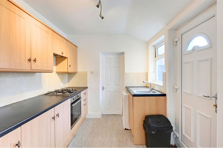 Kitchen - Picture 5 of 15