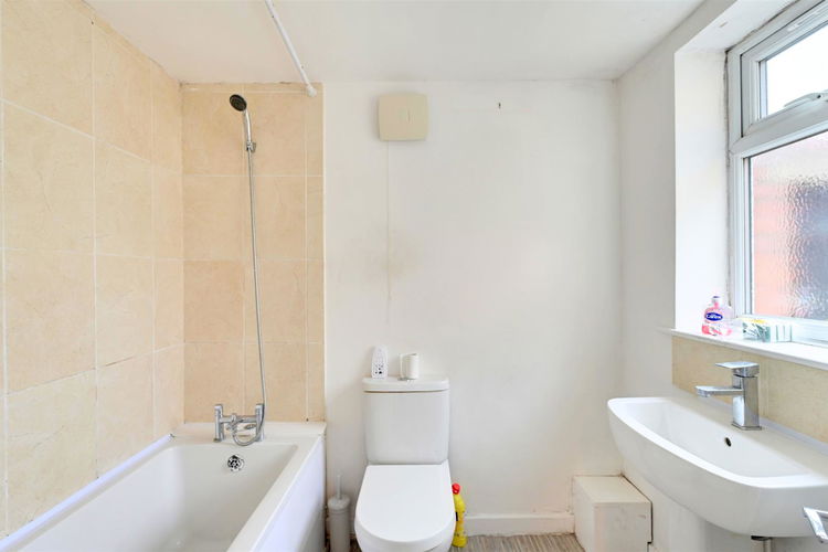 Bathroom - Picture 7 of 15