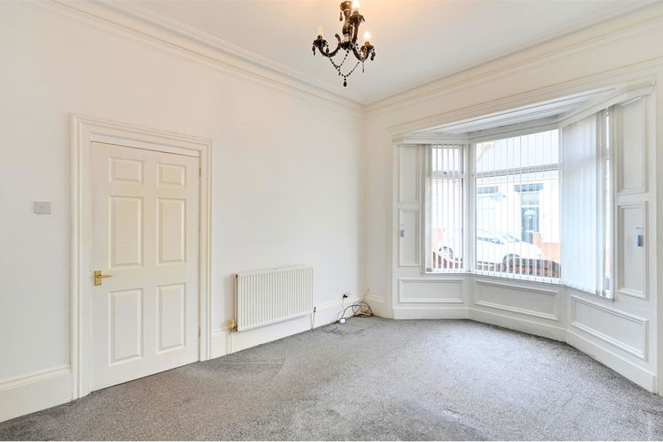 Bedroom 1 - Picture 9 of 15