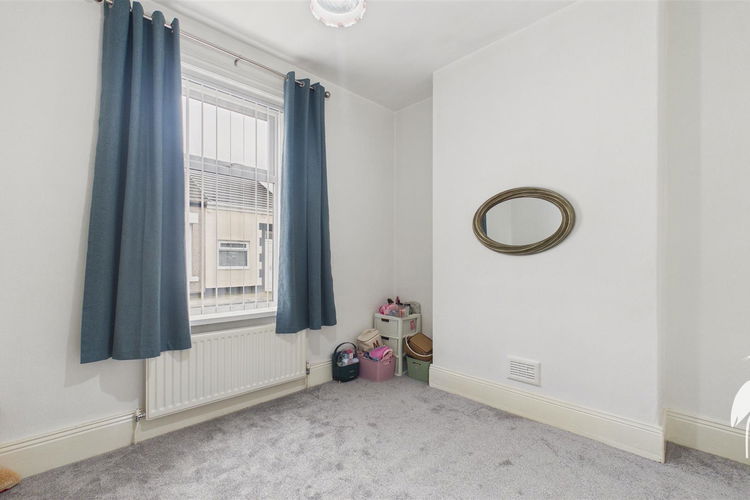 Bedroom 1/Reception Room - Picture 6 of 10