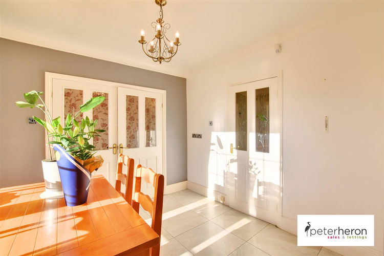 12.png - Picture 9 of 31