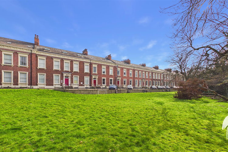 Outside - Picture 18 of 18