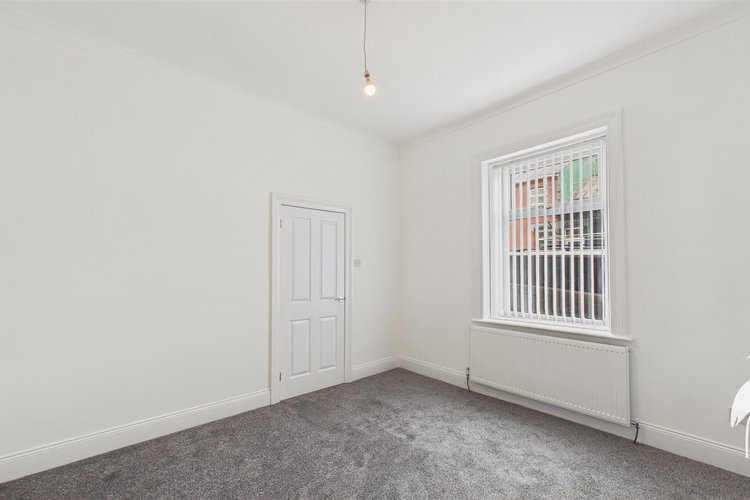 Bedroom - Picture 12 of 12