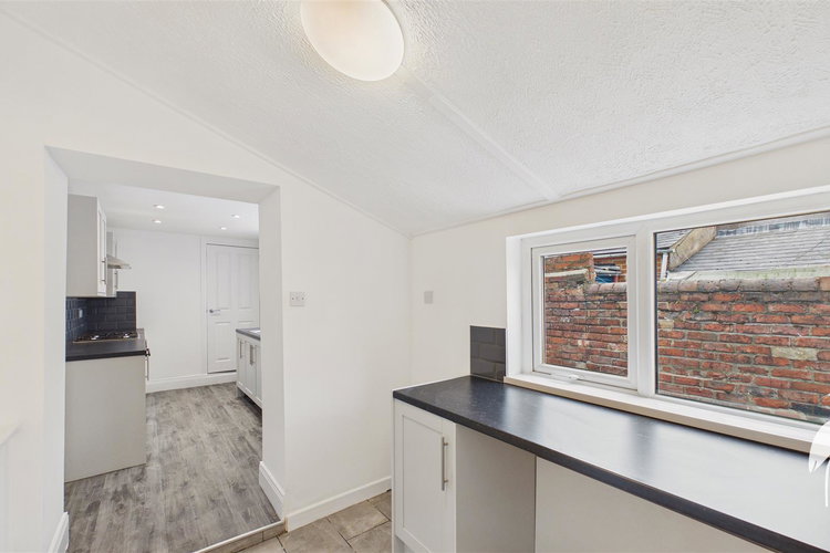 Utility - Picture 7 of 12