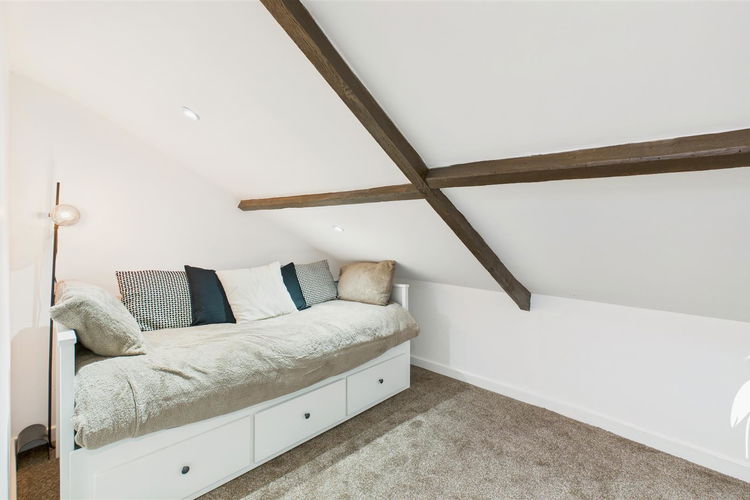 Loft Space - Picture 26 of 29