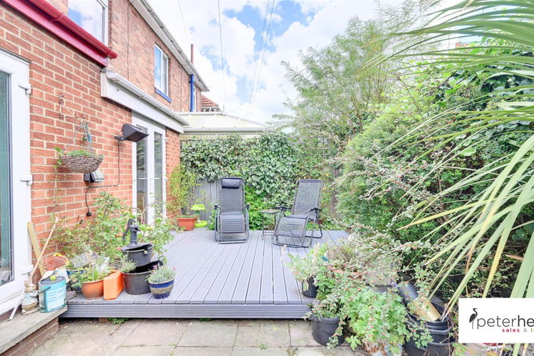 Outside - Picture 19 of 20