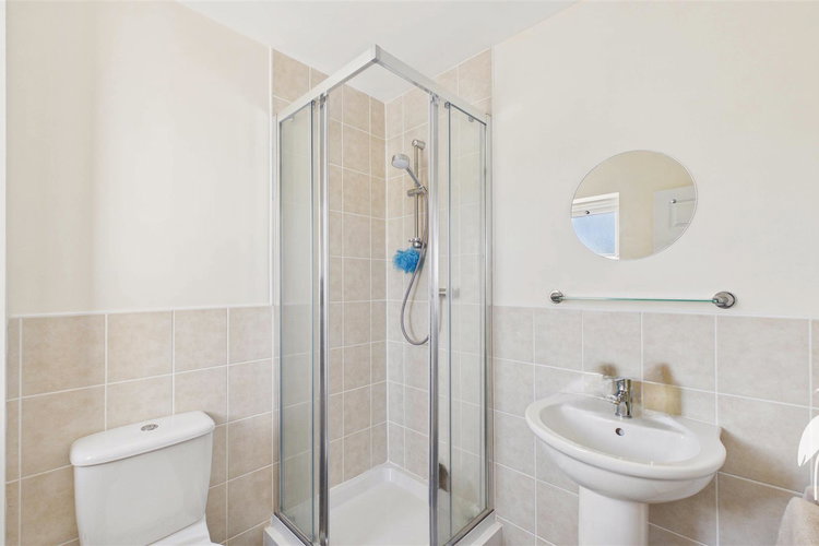 En-Suite Shower Room - Picture 17 of 28