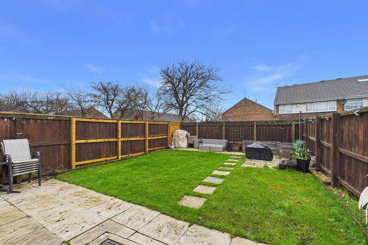 Outside - Picture 20 of 22