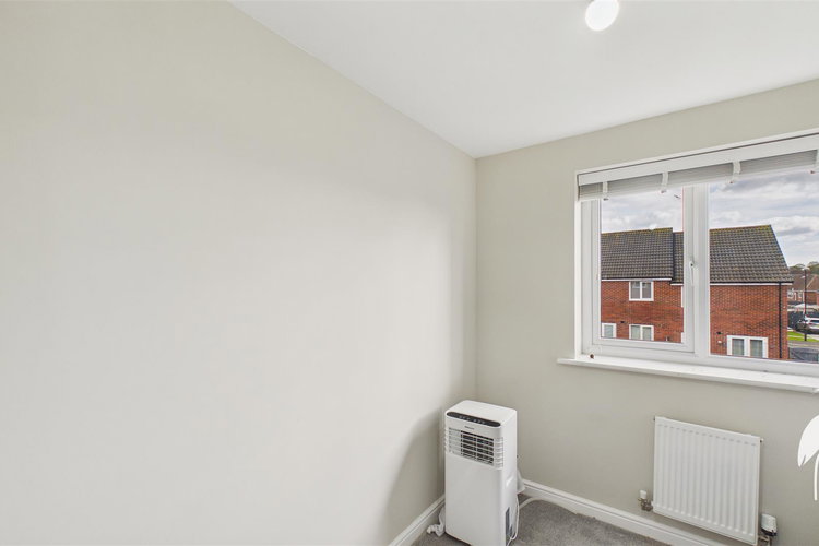 Bedroom 3 - Picture 17 of 24