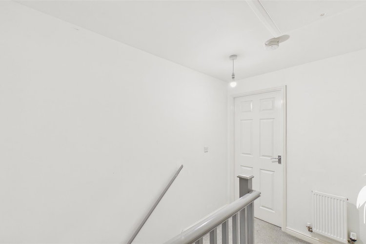 First Floor Landing - Picture 18 of 24