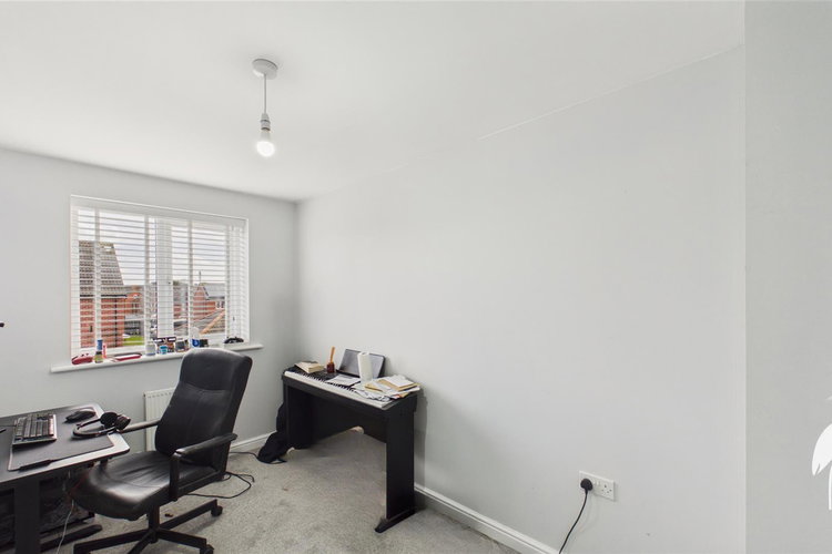 Bedroom 2 - Picture 15 of 24