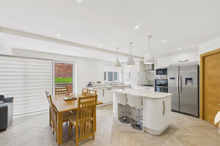 Open Plan Living/Dining and Kitchen Area - Picture 3 of 37