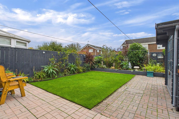 Outside - Picture 21 of 23