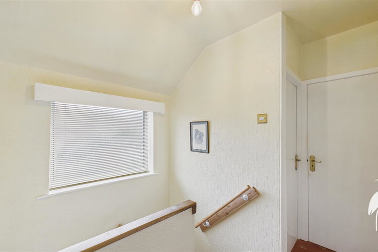 First Floor Landing - Picture 18 of 25