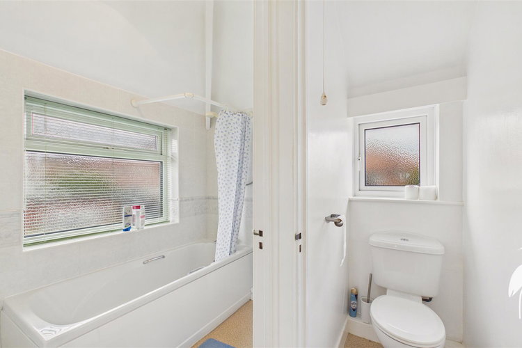 Bathroom - Picture 19 of 25
