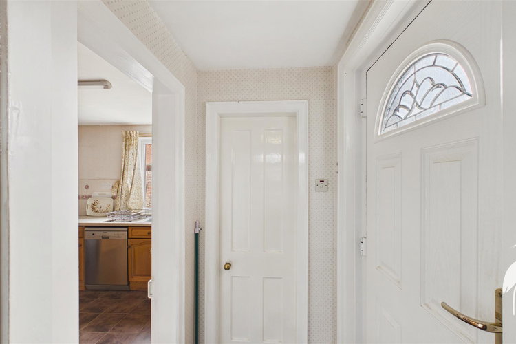 Rear Hall - Picture 12 of 38