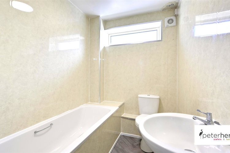 Bathroom - Picture 10 of 14