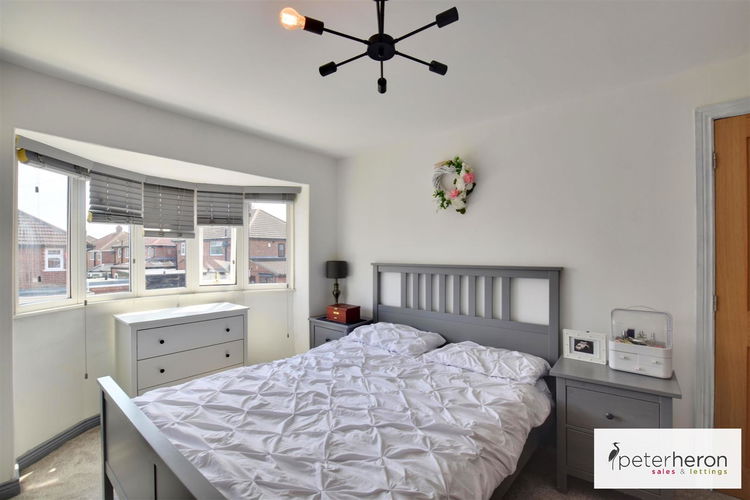 Bedroom 1 - Picture 9 of 19