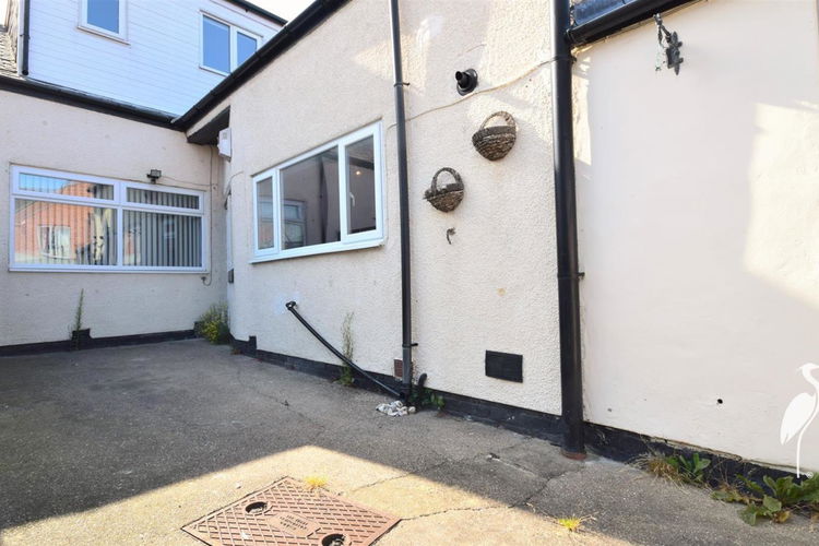 Outside - Picture 12 of 12