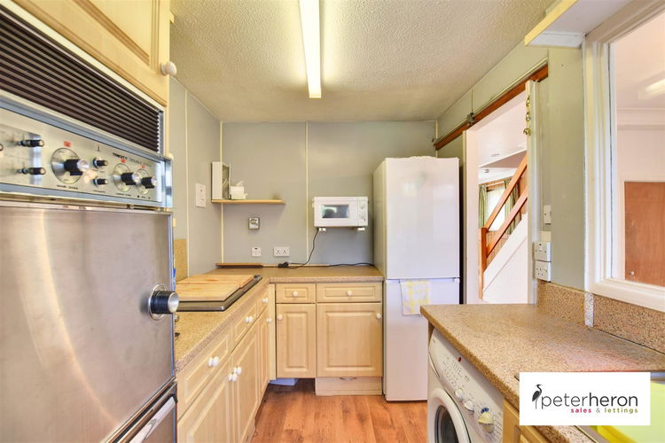 Kitchen - Picture 8 of 18