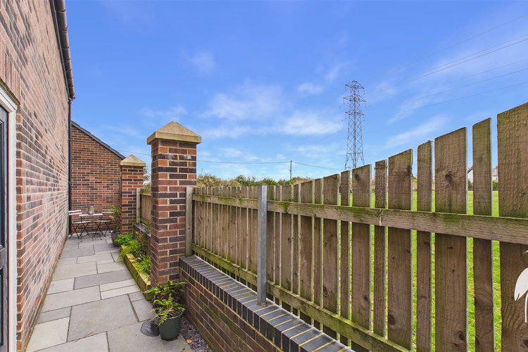 CAM03169G0-PR0311-STILL019.jpg - Picture 21 of 21