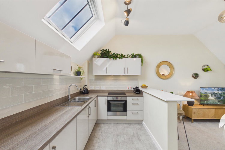 Open Plan Lounge and Kitchen - Picture 7 of 21