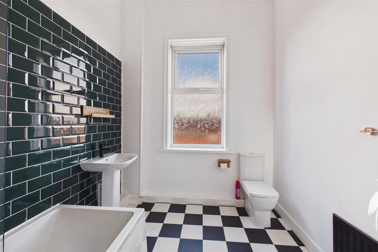 Bathroom - Picture 12 of 15